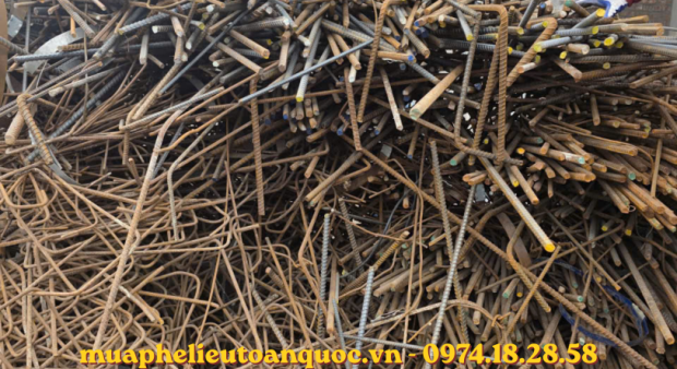 Thu mua sắt vụn công trình